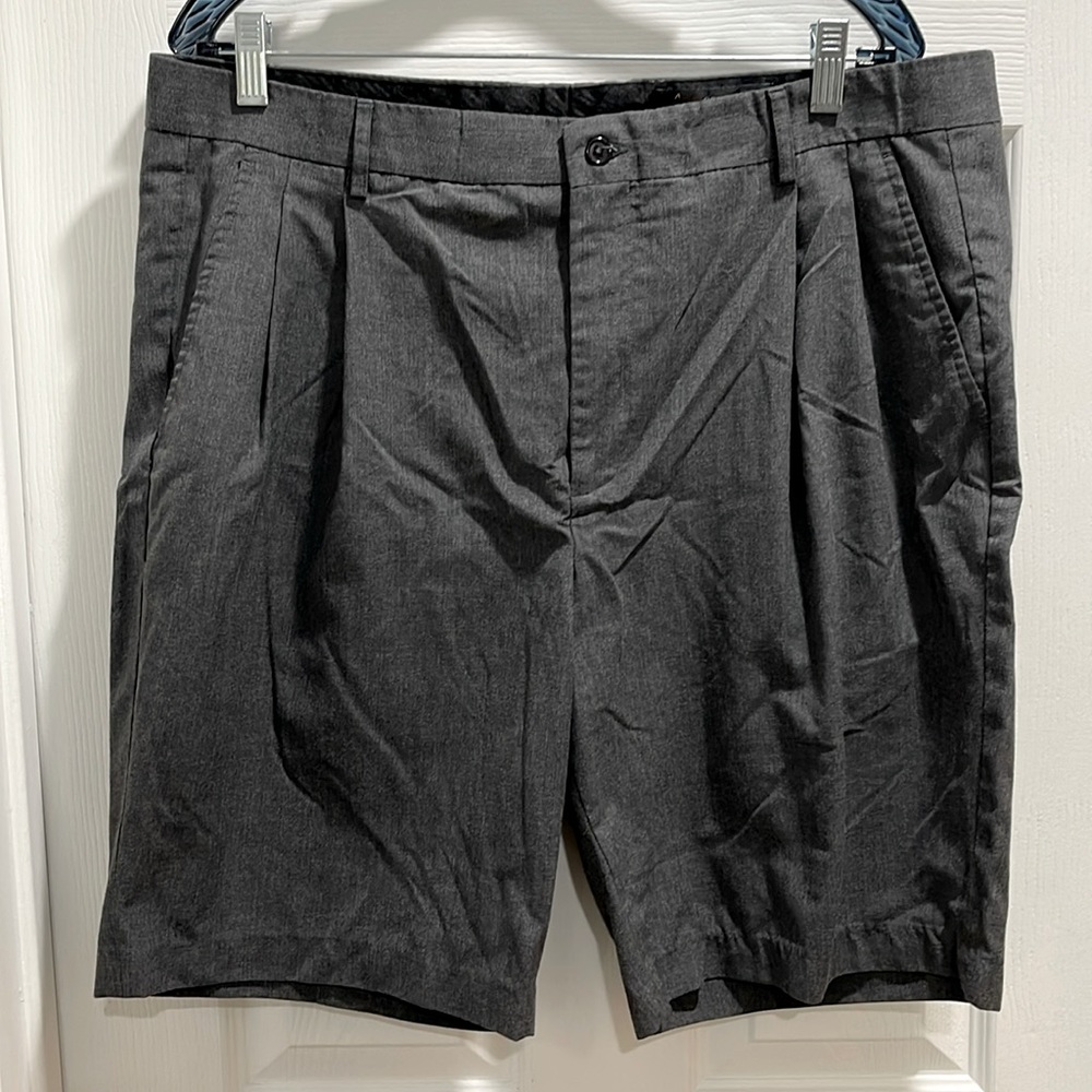 Greg Norman golf shorts